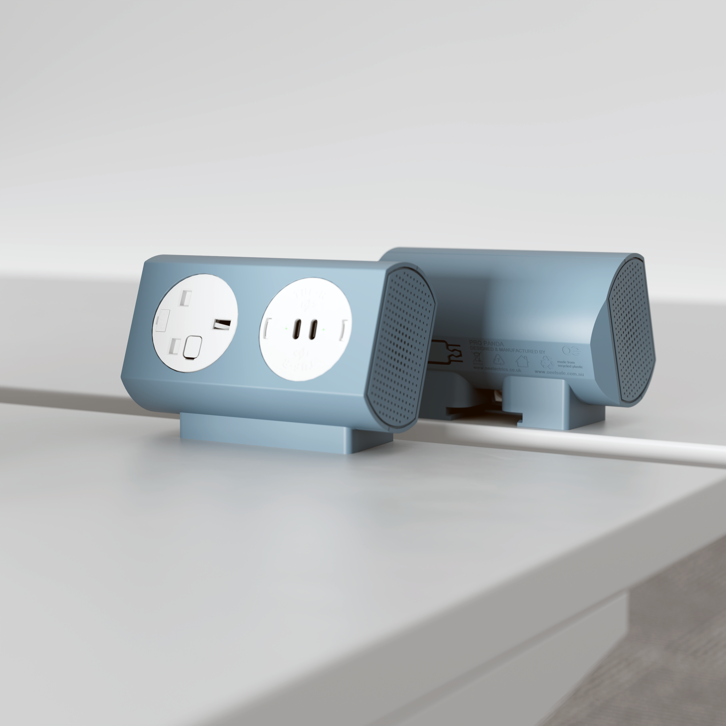PANDA_BACK-TO-BACK_STEEL-BLUE
