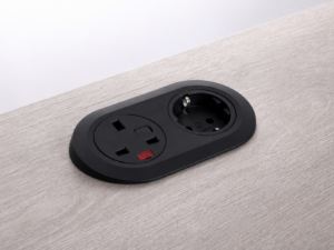 1 x UK 1 schuko PIP2 1 x UK 1 schuko PIP2