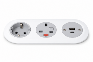 PIP³ – 1 x UK Socket, 1 x Schuko Socket & USB Charging