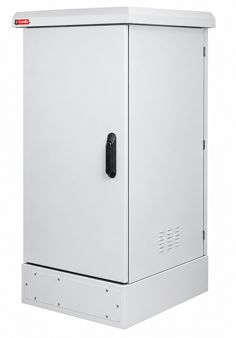 Lande 26U IP65 Outdoor Cabinet 600x650mm – Clean Product Image Lande 26U IP65 Outdoor Cabinet 600x650mm – Clean Product Image
