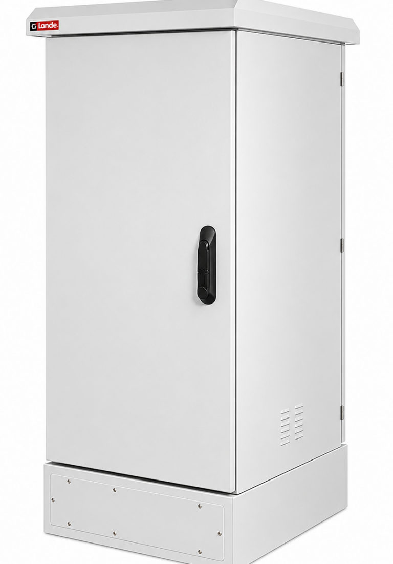 Lande 26U IP65 Outdoor Cabinet 600x800mm – Clean Product Image Lande 26U IP65 Outdoor Cabinet 600x800mm – Clean Product Image
